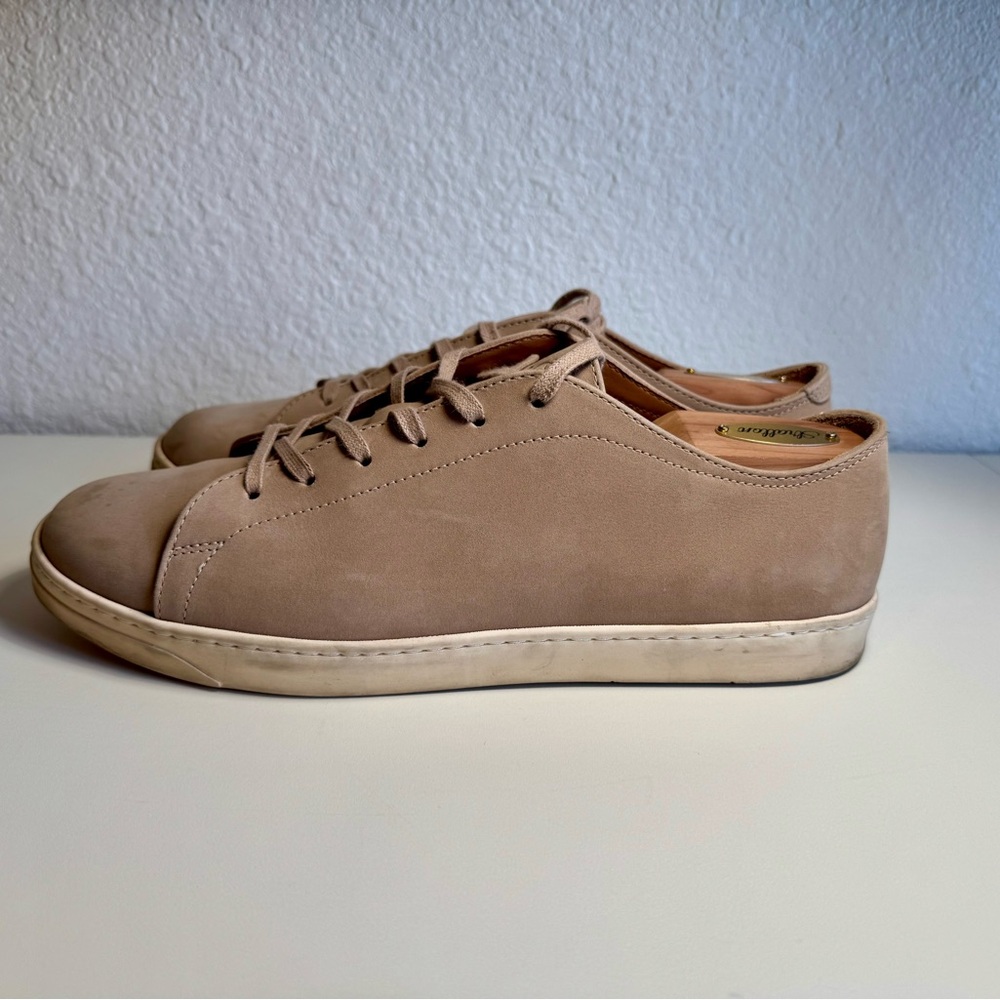 George Cleverly Nubuck sneakers, size 10M
